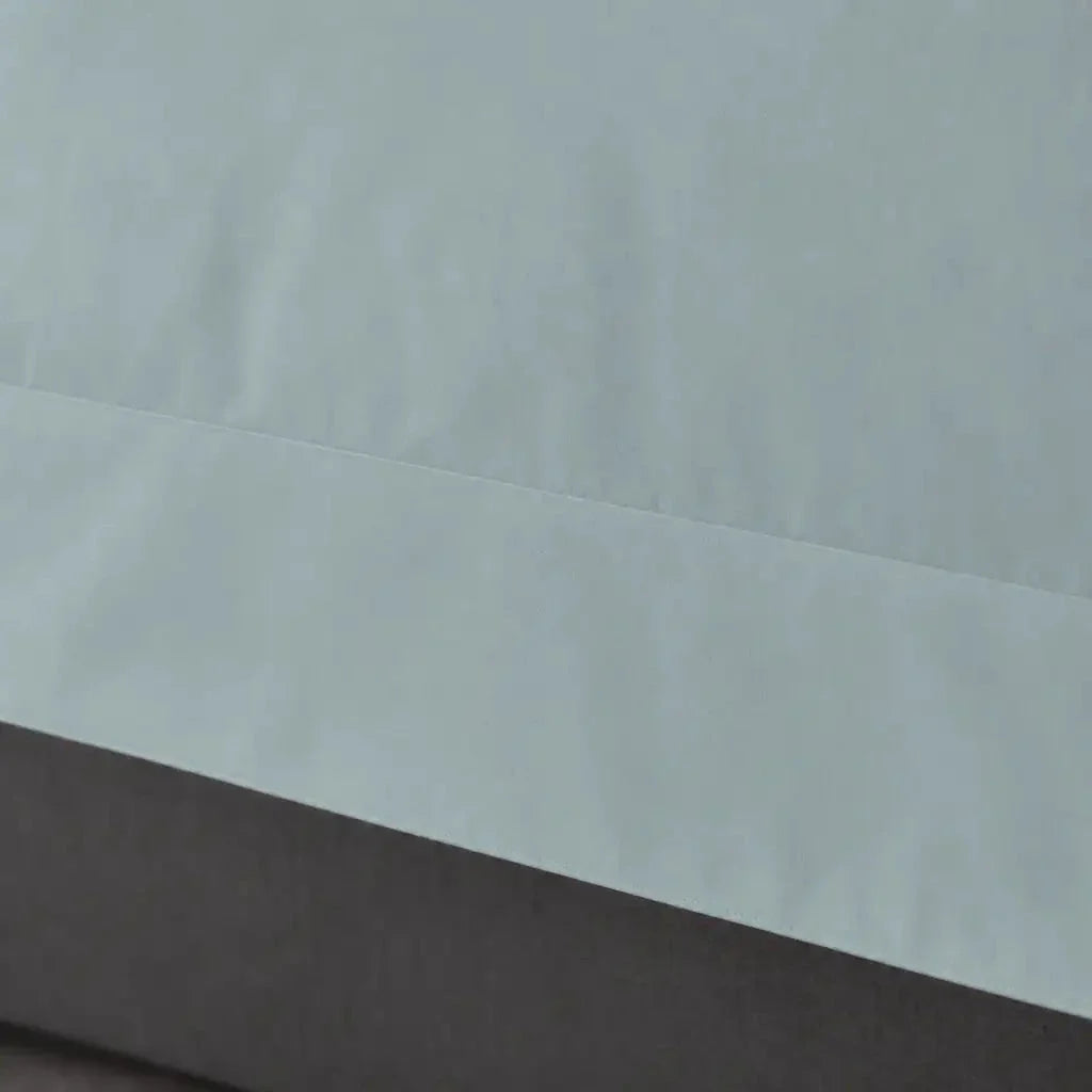 Duck Egg cotton 200TC Oxford duvet cover set, no satin stitch – close up view | Linen & Co