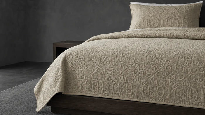 Why choose French Velvet Quilted Bedspread Set