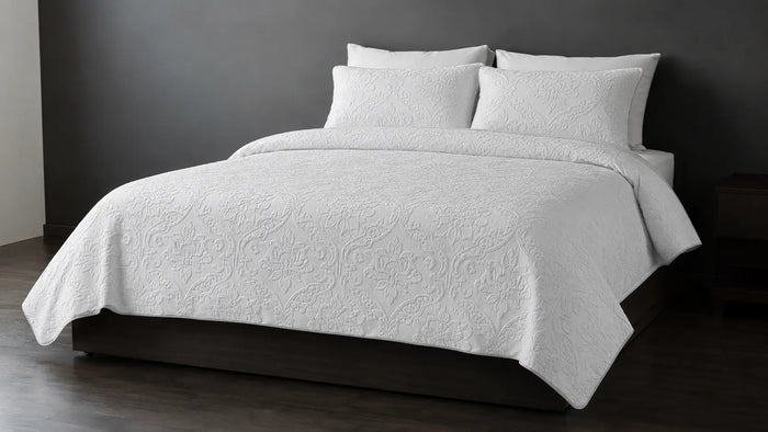 Melissa Quilted Bedspread Set