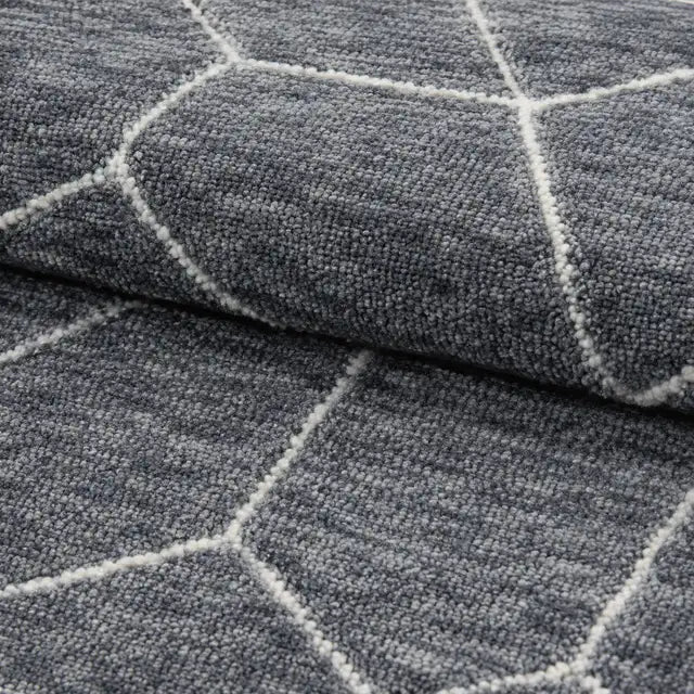 Papini Babylon rug in Thunder - close-up detail - Linen and Co