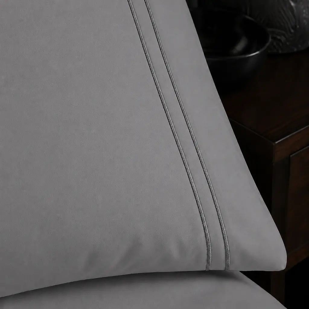 Grey 200TC plain duvet cover with Grey two row satin stitch - close-up satin stitch - Linen and Co