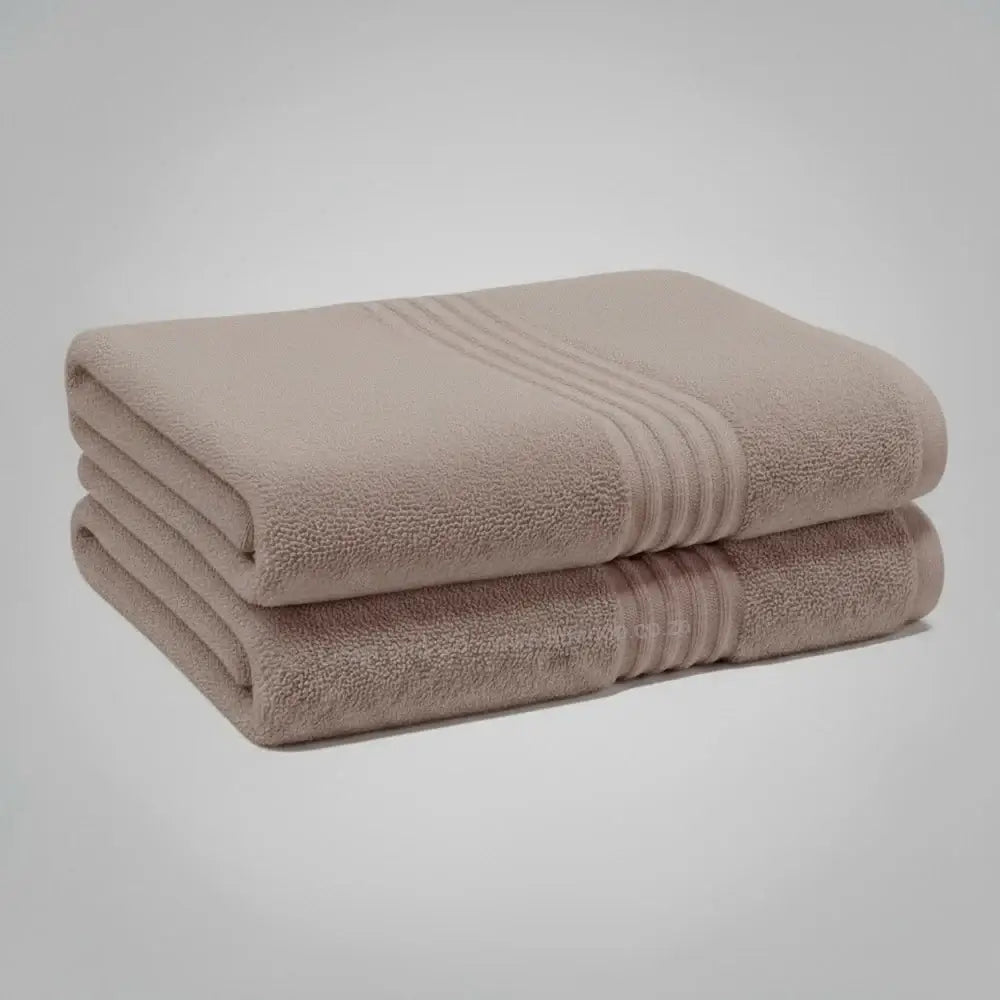 High-quality pebble bath towel from Linen and Co's Glodina Marathon range, illustrating superior absorbency and commercial-grade performance
