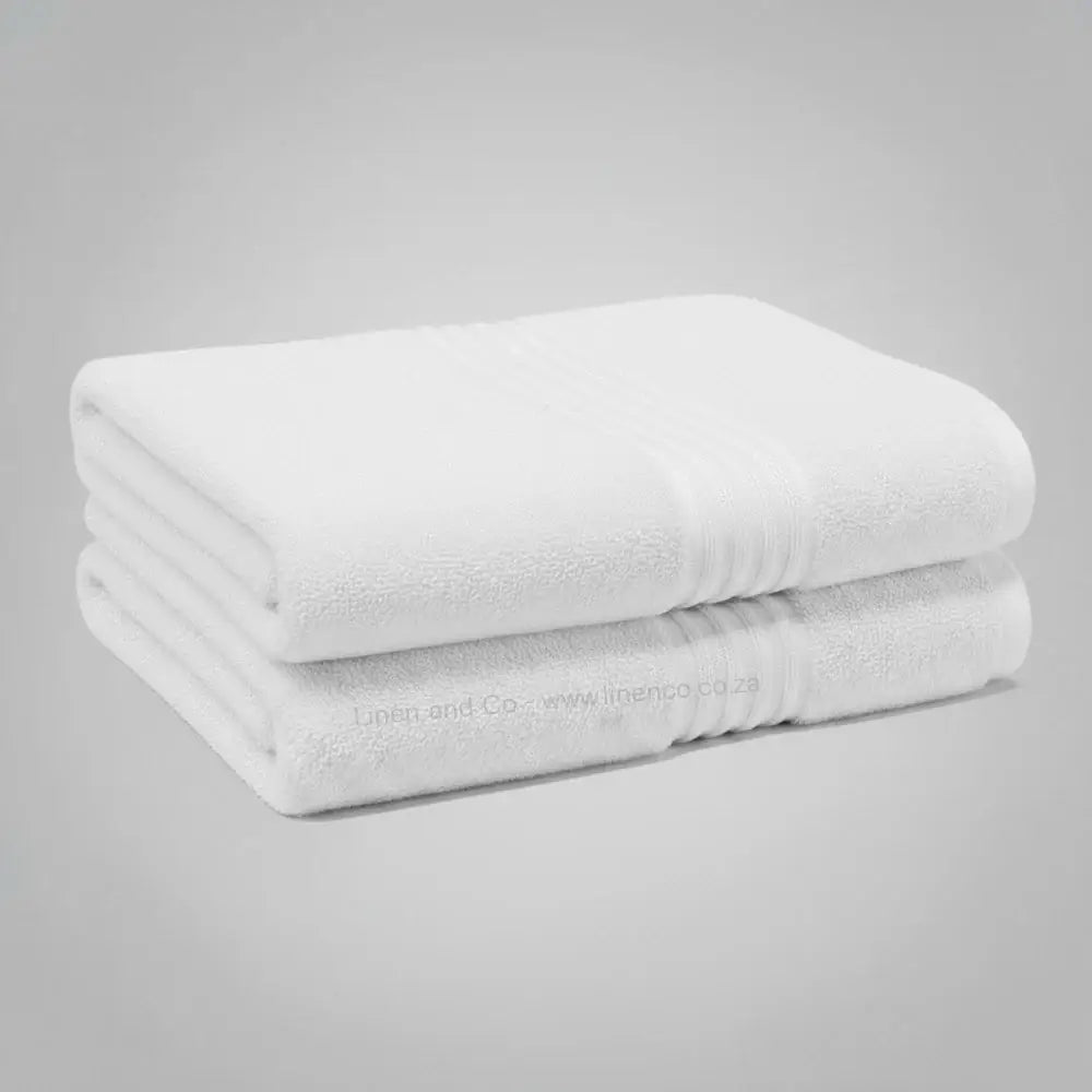 High-quality white bath towel from Linen and Co's Glodina Marathon range, illustrating superior absorbency and commercial-grade performance