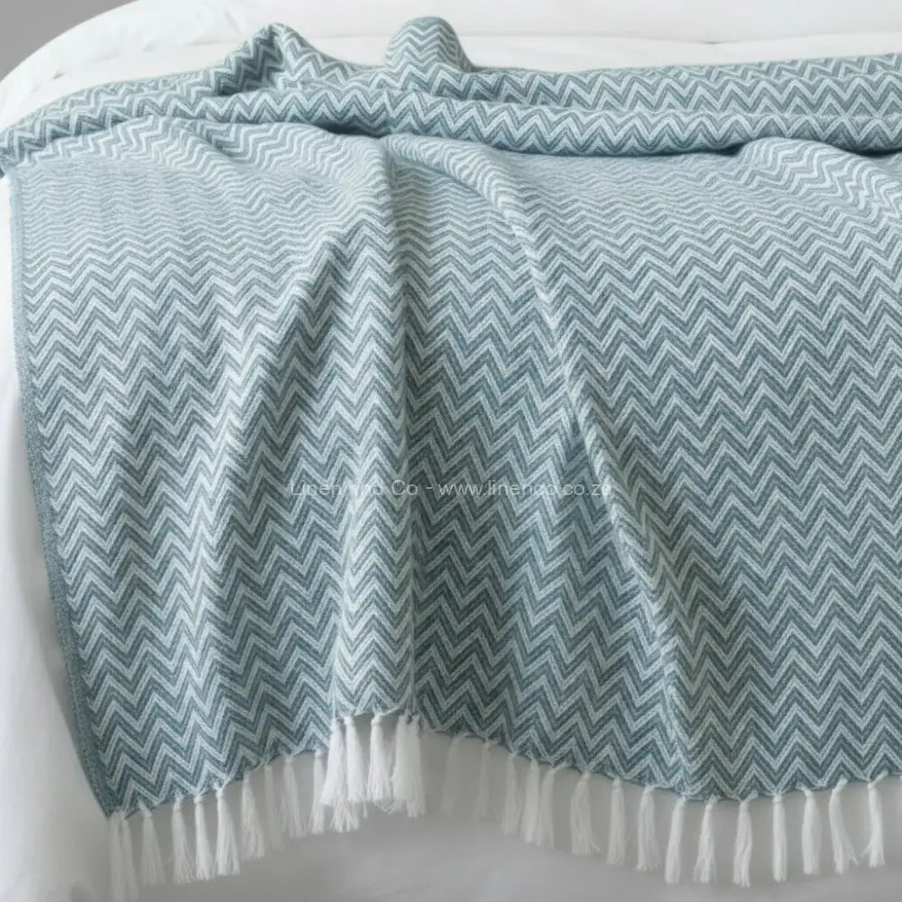 Duck Egg cotton throw, 125x150cm, soft hospitality textile for professional hotel decor by Linen and Co.