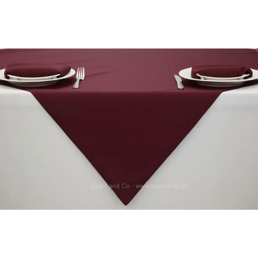 Maroon Table Cloth Overlay with napkins