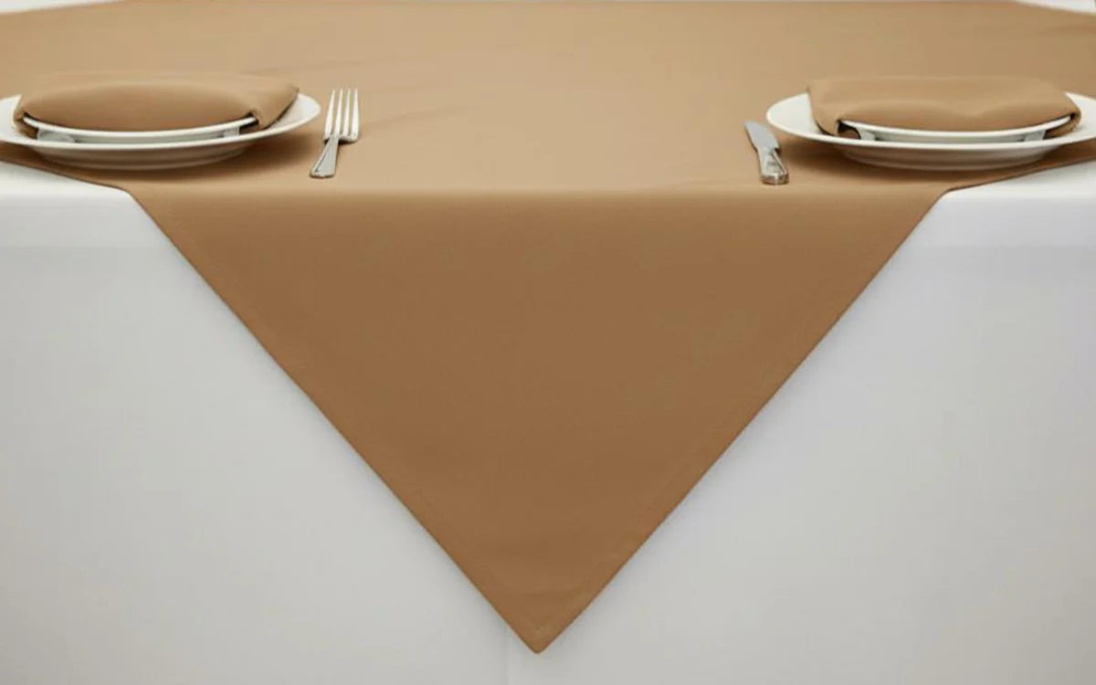 Tan Table Cloth Overlay with napkins