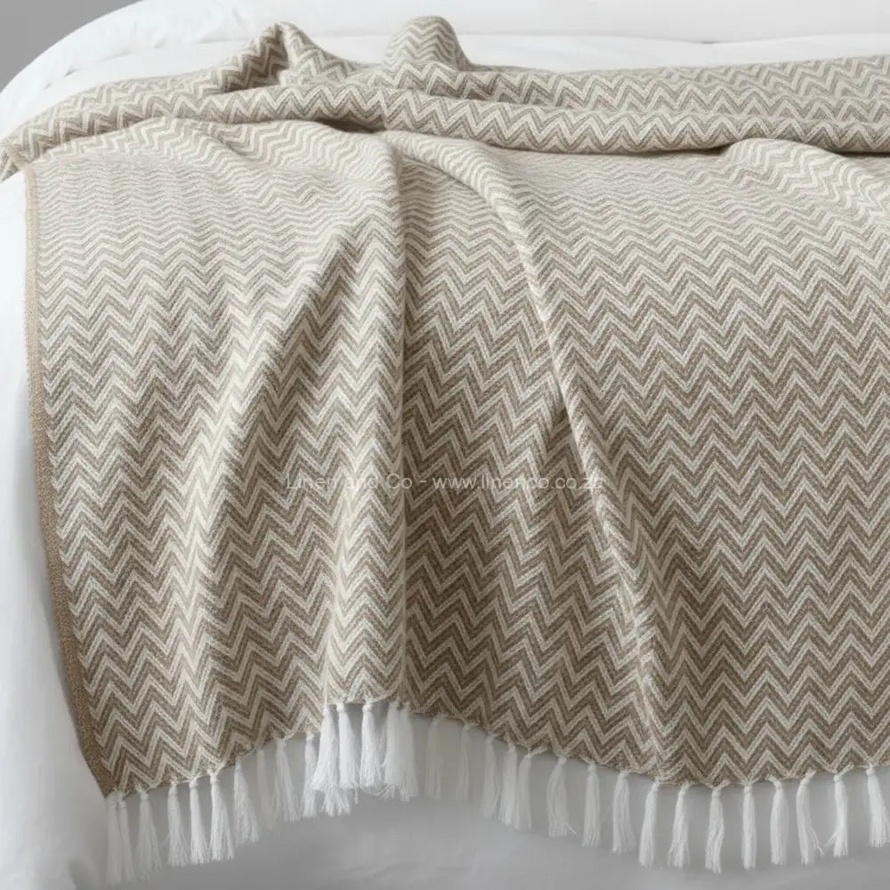 Natural colour cotton throw, 125x150cm, soft hospitality textile for professional hotel decor by Linen and Co.