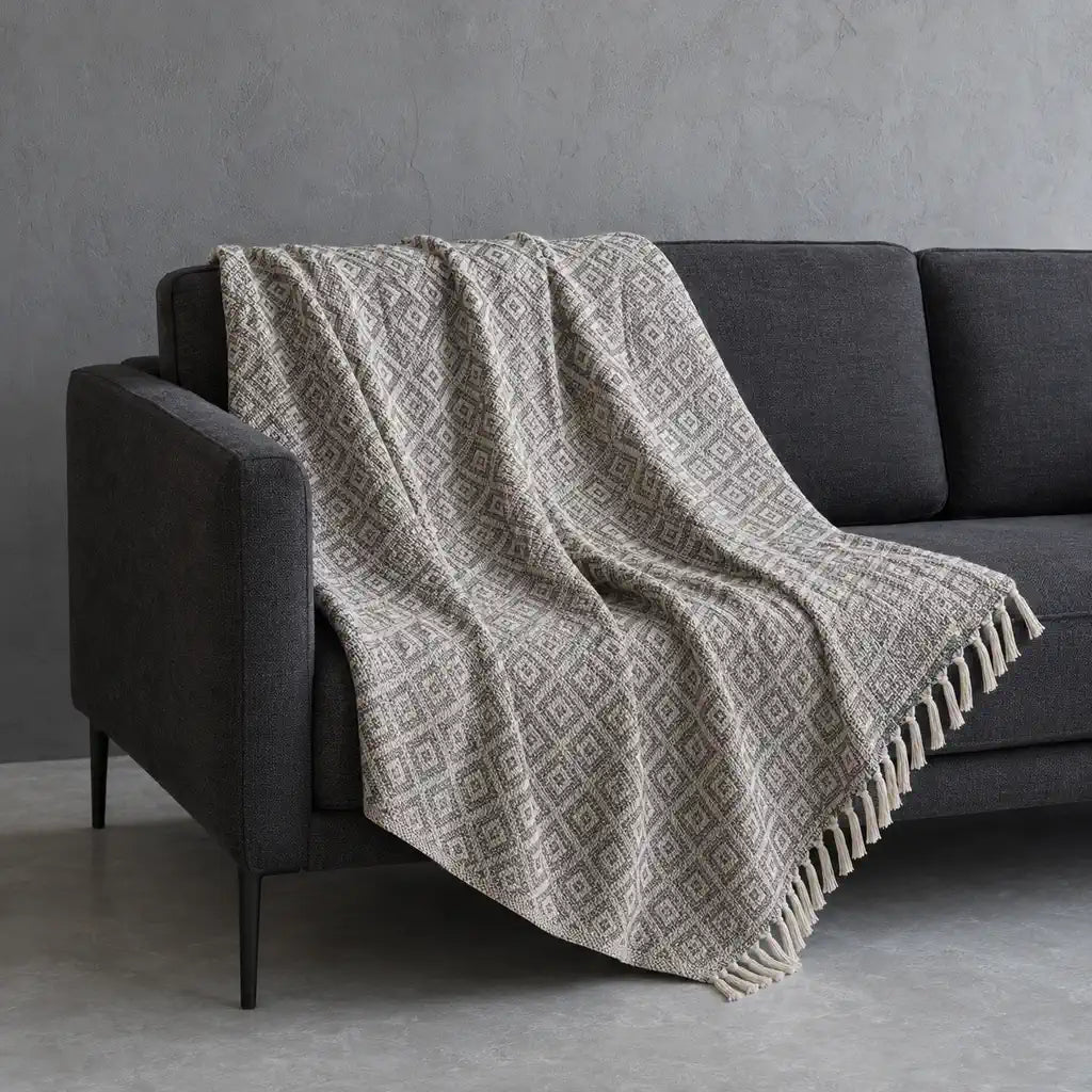 Alicia Cotton Throw in Stone #Colour_Stone