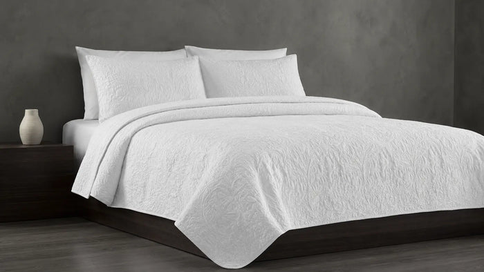 Carmen Quilted Bedspread Set