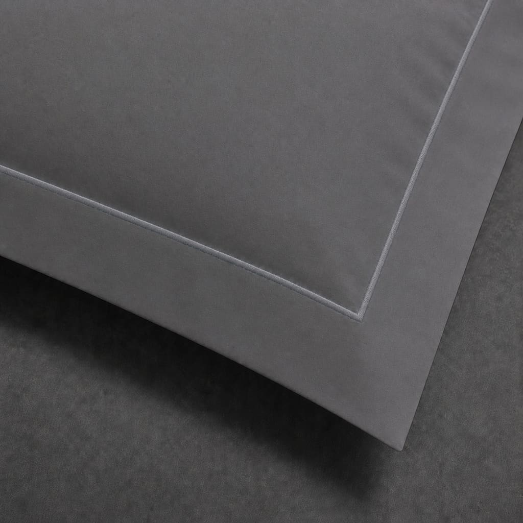 Grey 100% cotton percale 200TC Oxford pillow case, Standard and King, Grey one row satin stitch — close-up detail.
