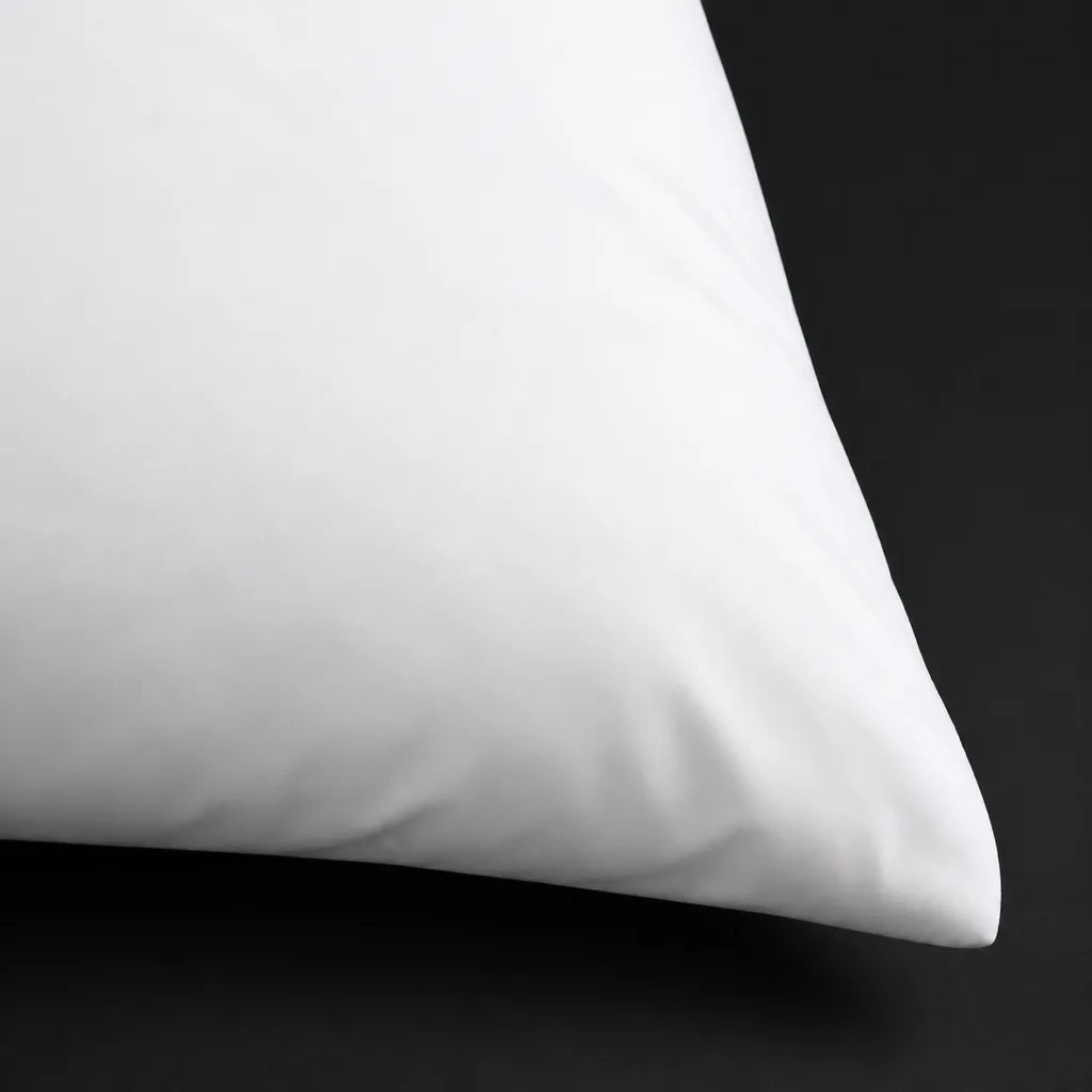 White 300TC plain duvet cover with no satin stitch - detail close-up - Linen and Co