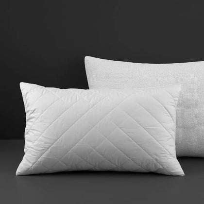 Selecting a Pillow Protector