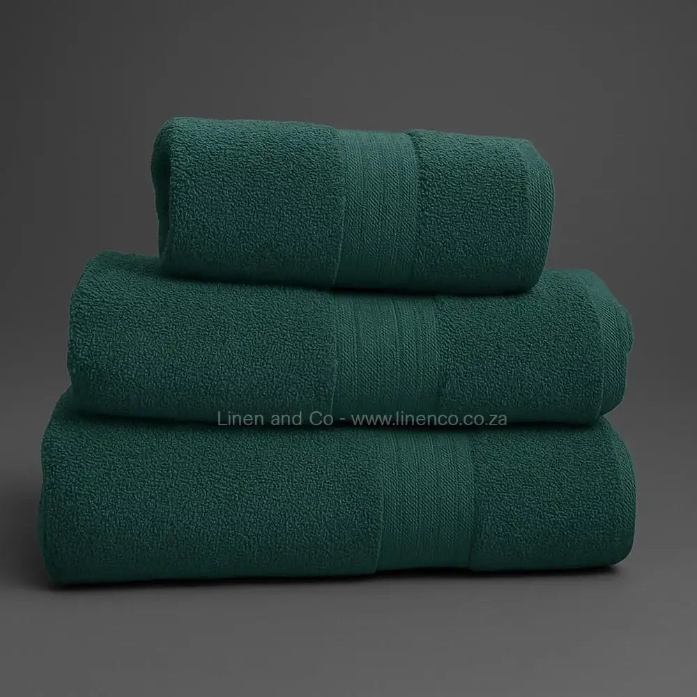 Hunter Green bath towels - quality hospitality bath linen by Linen and Co