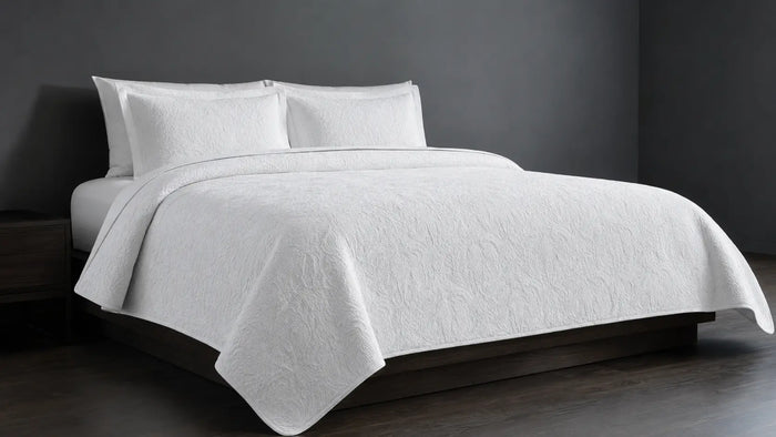 Kensington Jacquard Quilted Bedspread Set