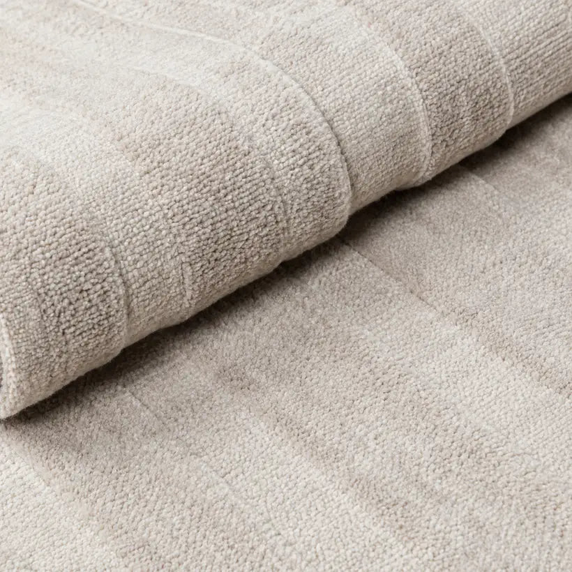 Papini Venezia rug in Antique - close-up detail - Linen and Co