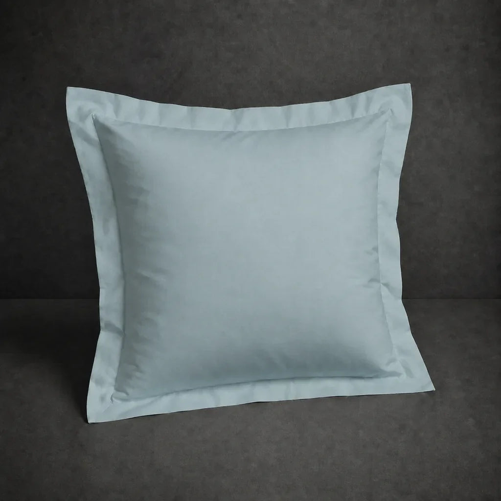 Duck Egg polycotton percale 200TC Oxford pillow case, Continental, no satin stitch — front view.