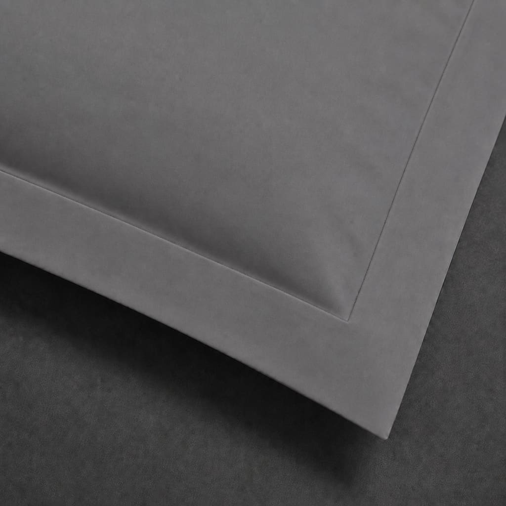 Grey polycotton percale 200TC Oxford pillow case, Standard and King, no satin stitch — close-up detail.