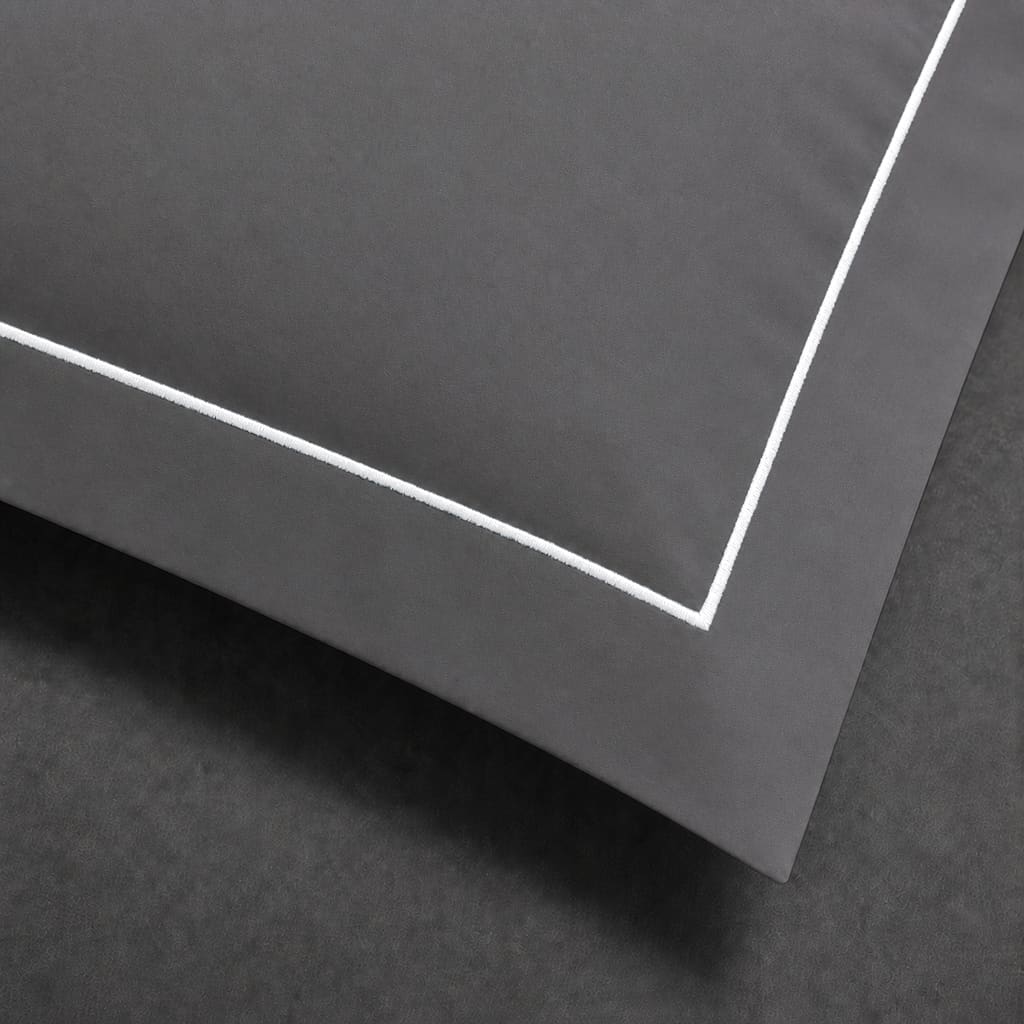 Grey polycotton percale 200TC Oxford pillow case, Standard and King, White one row satin stitch — close-up detail.