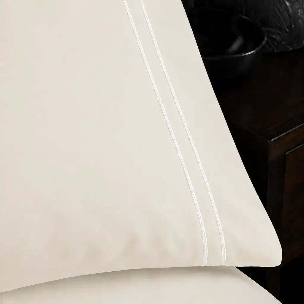 Cream 200TC plain duvet cover with White two row satin stitch - close-up satin stitch - Linen and Co
