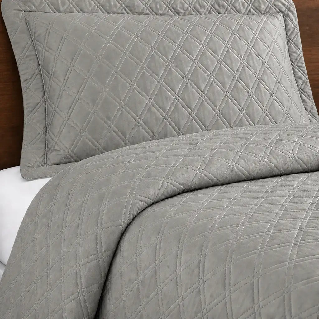 Platinum Stanford Quilted Bedspread Set - Close-up detail by Linen and Co