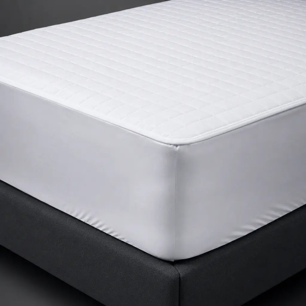 Fitted corner and 30 cm skirt of the Linen and Co Quilted Wetsafe mattress protector