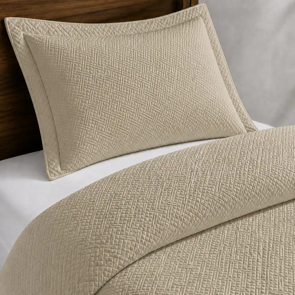 Natural Rome Quilted Bedspread Set - Close-up detail