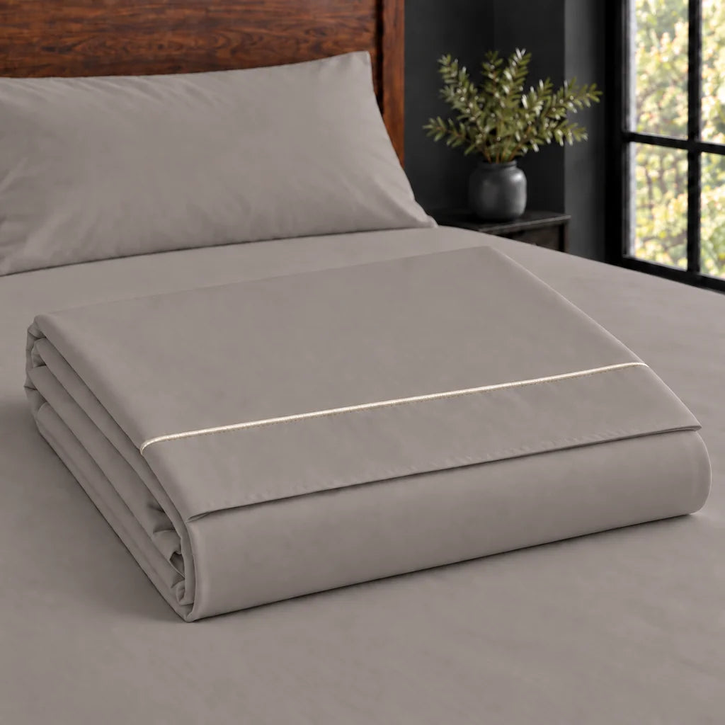 stone cotton percale 200tc flat sheet, one row cream satin stitch — construction — Linen and Co