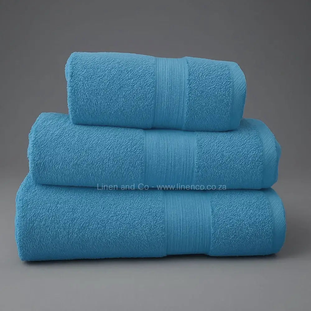 Teal bath towels - quality hospitality bath linen by Linen and Co