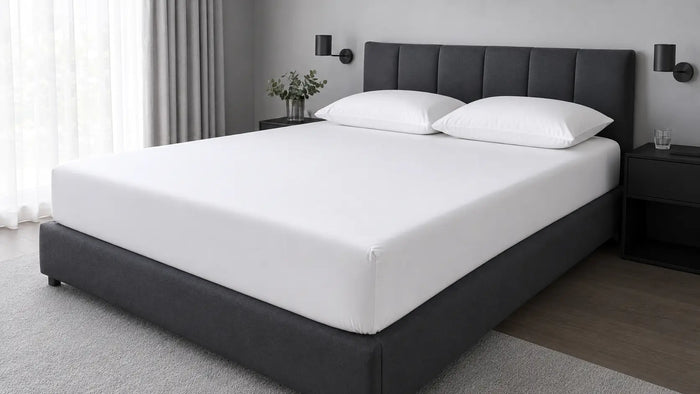 White Polycotton 200TC Fitted Sheet