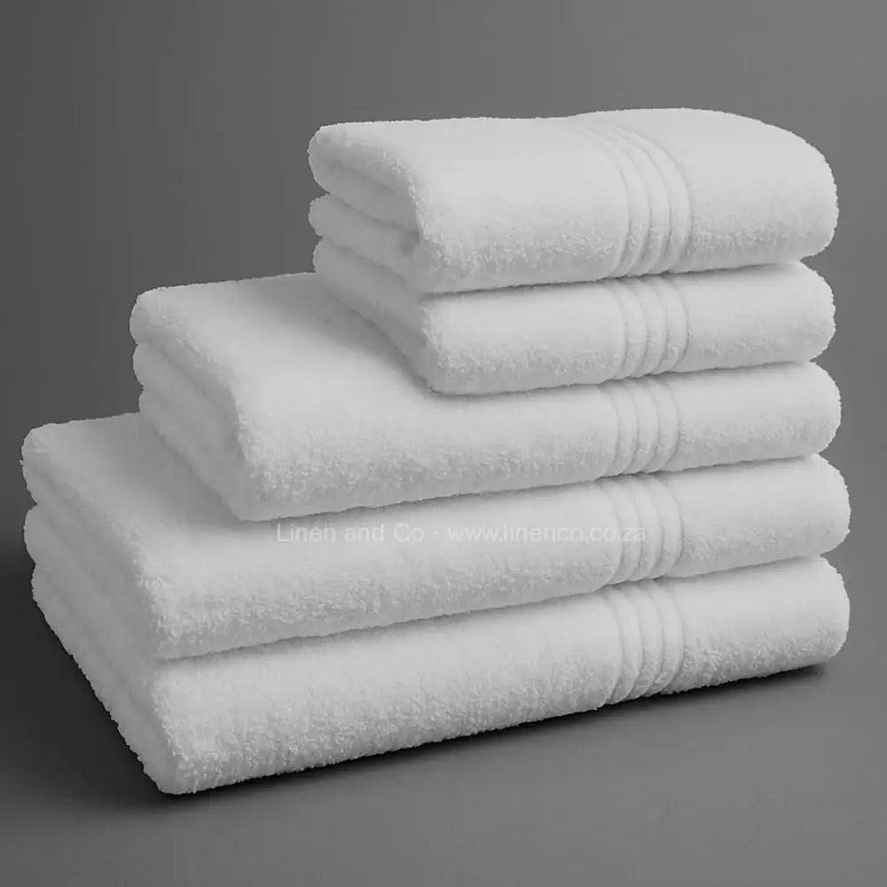 White hotel bath towels - premium hospitality bath linen by Linen and Co