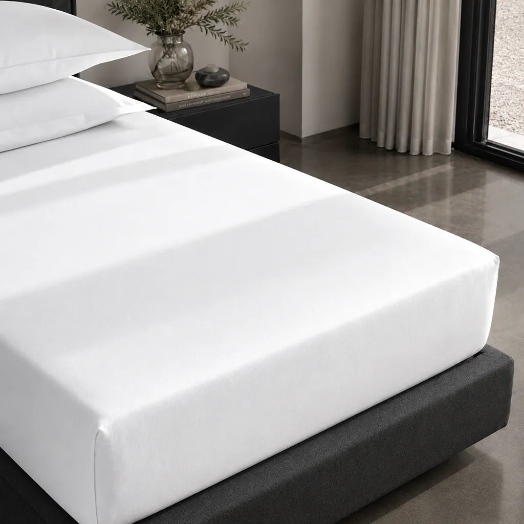 White Cotton Percale 300TC Fitted Sheets fitted mattress corner detail - Linen and Co
