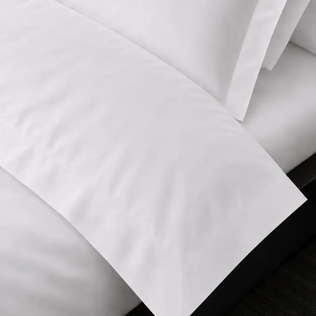 White Cotton 300TC Oxford duvet cover set - no satin stitch — on-bed detail — Linen & Co