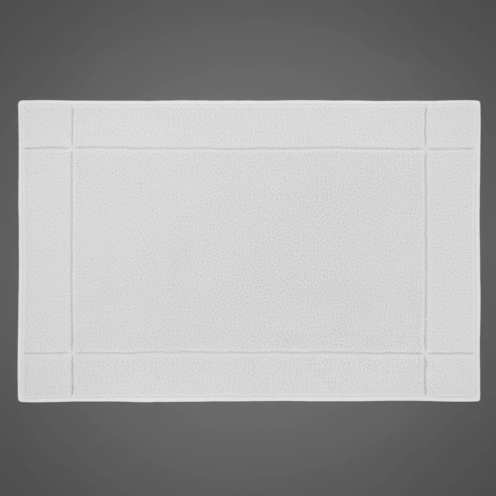 White Glodina snag-free bath mat premium hospitality bath linen by Linen and Co