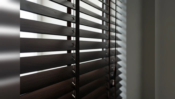Care notes imagery for 50mm Wood Venetian Blinds